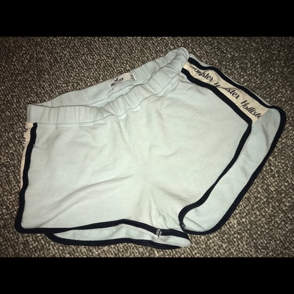 Hollister Pants - ⚠️SOLD⚠️hollister shorts